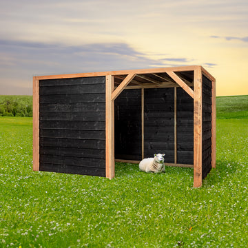 Houten Douglas Schuilstaal Maart | Voldux  voor schapen en geiten
